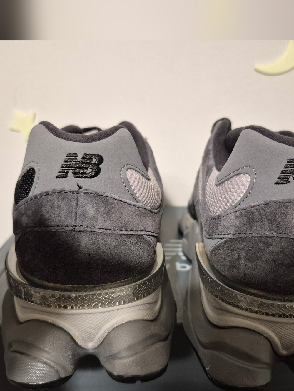 Men's Shoes - Picture 2 of 5
